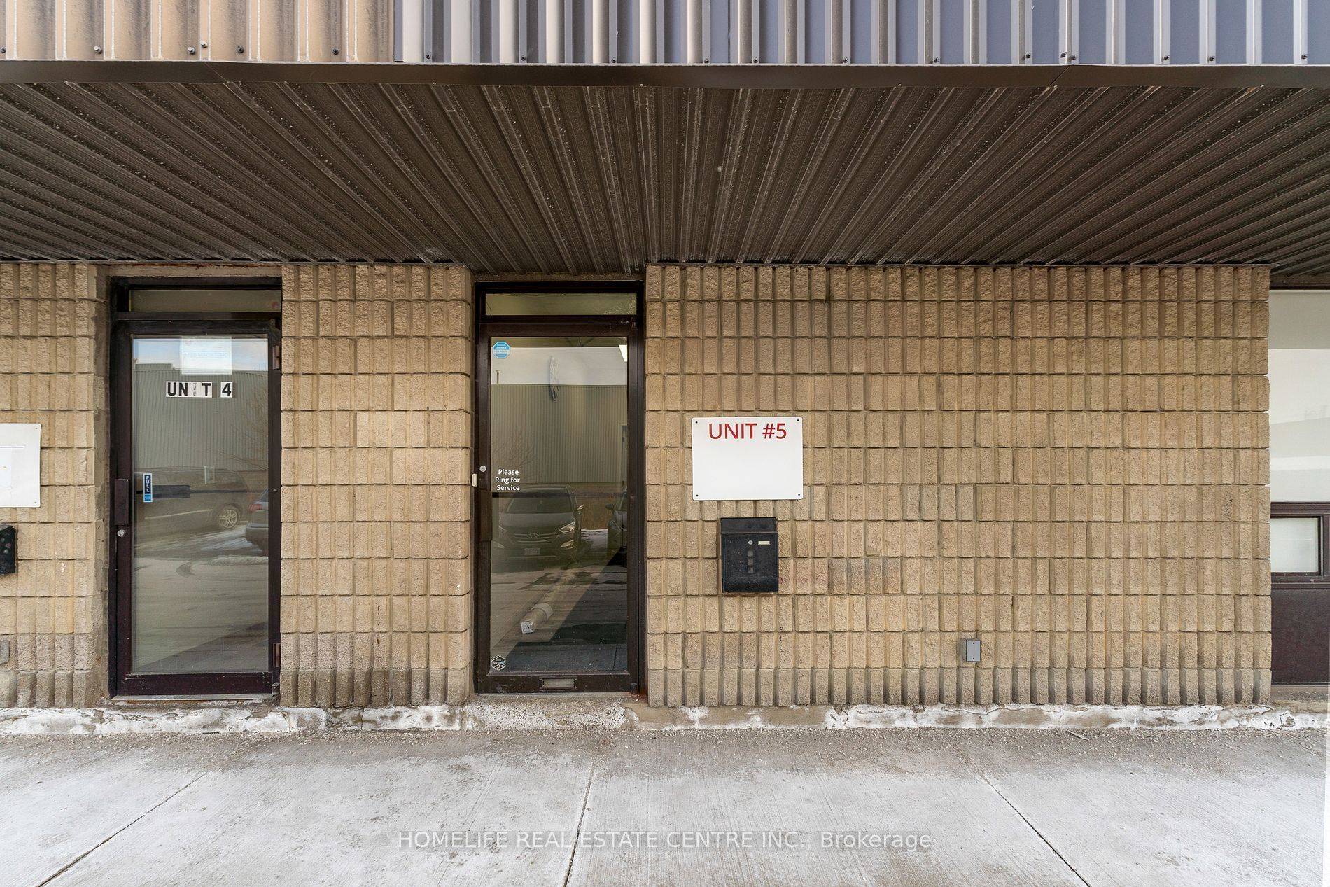 286 Rutherford RD S #5, Brampton, ON L6W 3K7