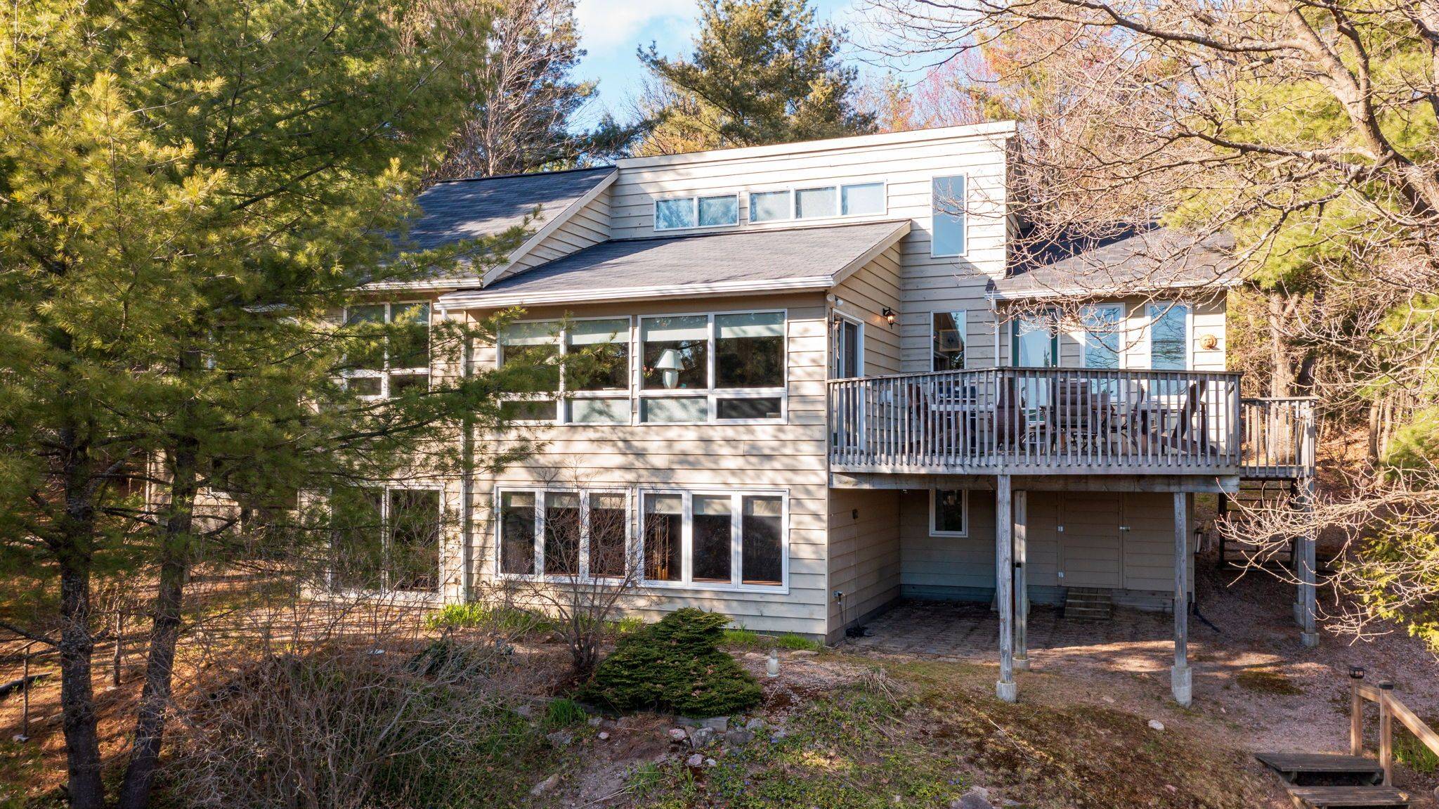 68 Shebeshekong RD S, Carling, ON P0G 1G0
