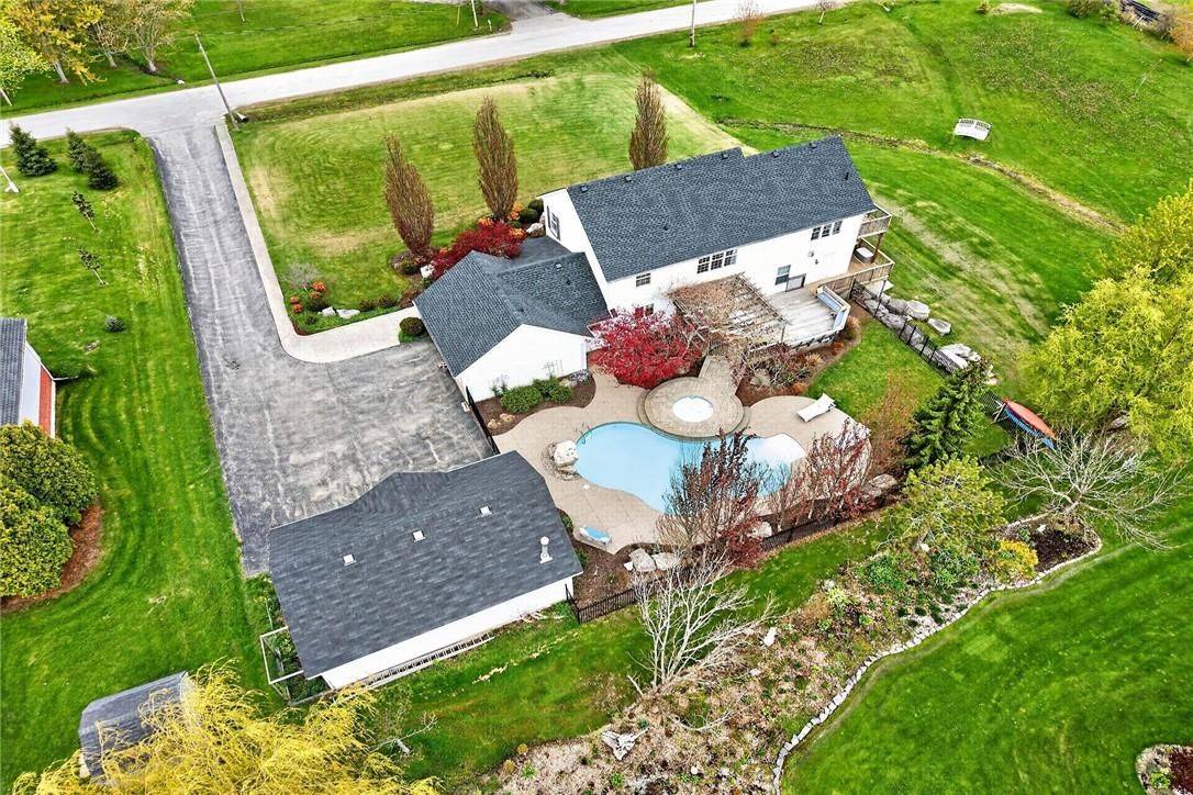 20 Haldimand TRL, Haldimand, ON N1A 1W9