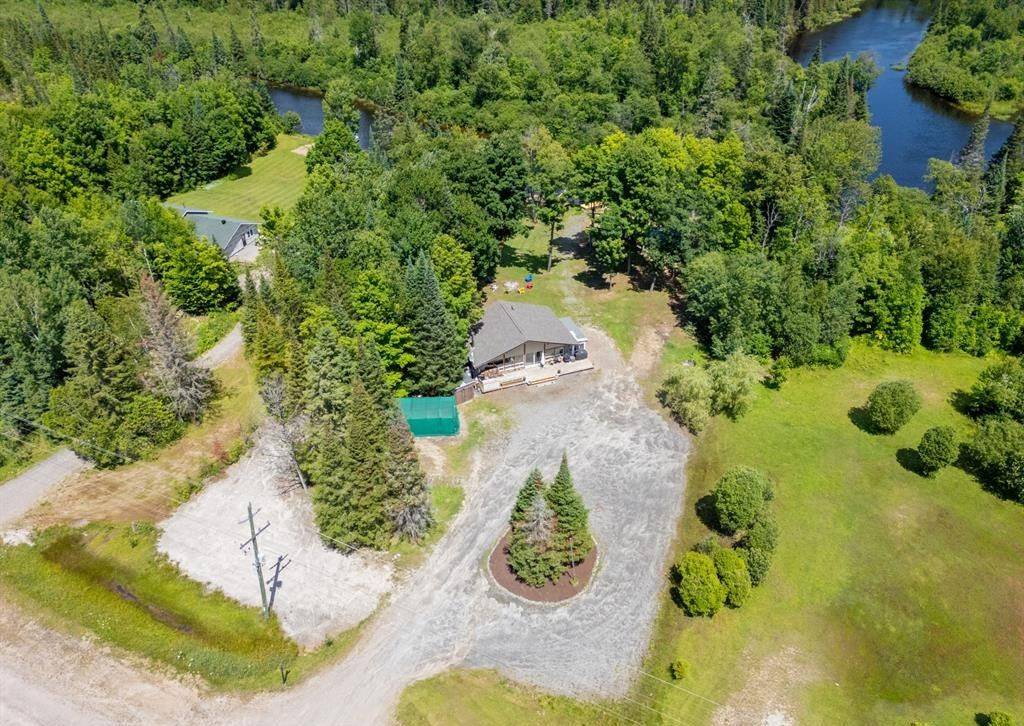 899 KATRINE RD, Burk's Falls, ON P0A 1C0