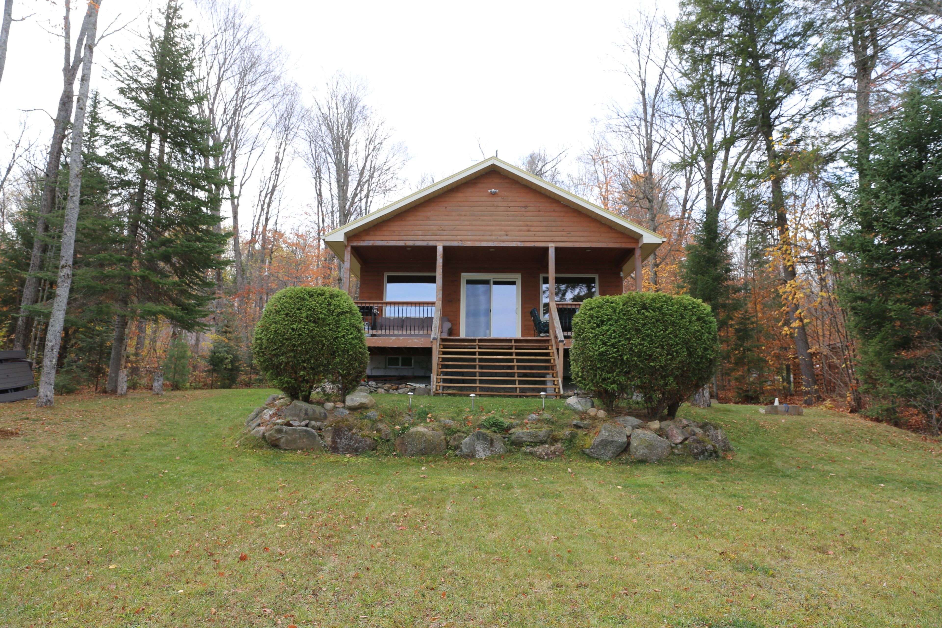 1337 Hudson Lake DR, Highlands East, ON K0L 2A0