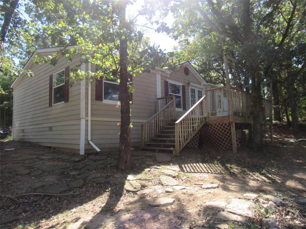 40 Cleveland Avenue, Pottsboro, TX 75076