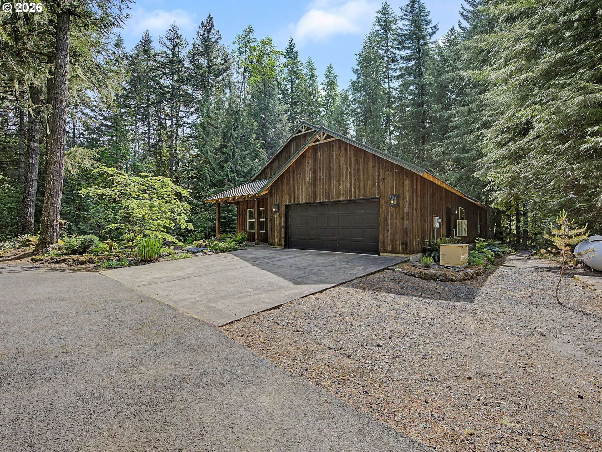 23491 E LOLO PASS RD, Rhododendron, OR 97049