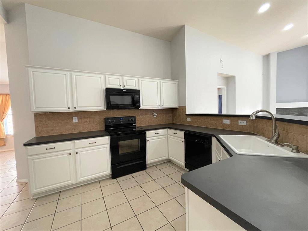 5325 Comanche Wells Drive, Mckinney, TX 75071