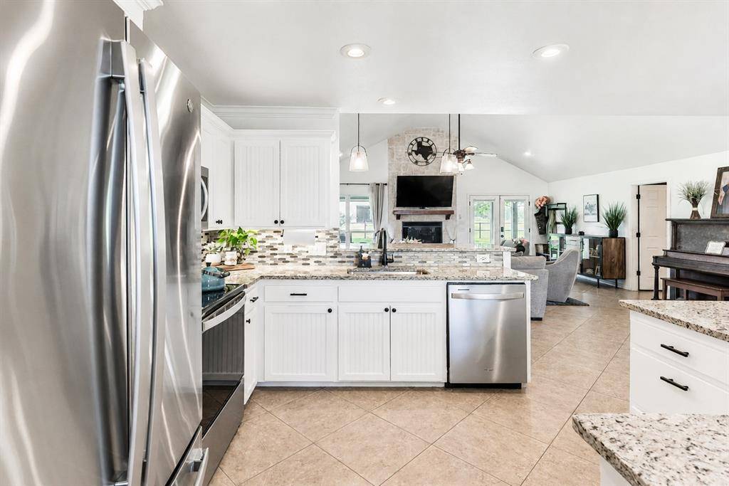426 Heironimus Lane, Denison, TX 75020
