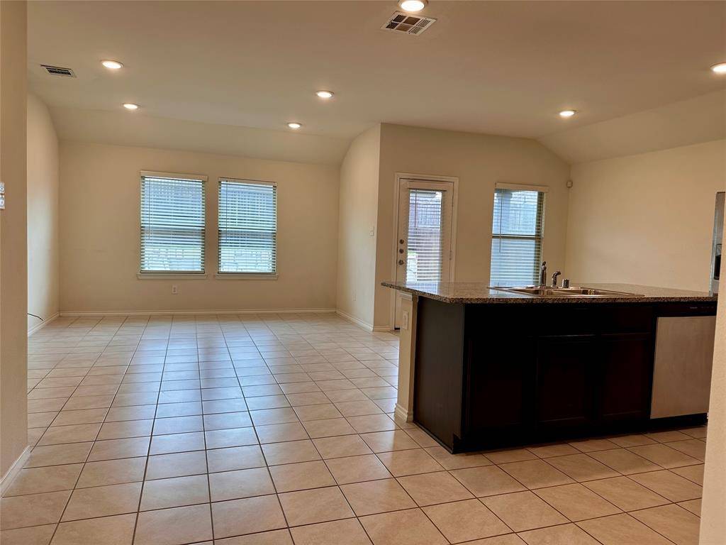 1108 Sapphire Drive, Princeton, TX 75407