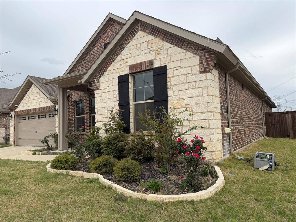 5873 Turner May Drive, Fort Worth, TX 76126