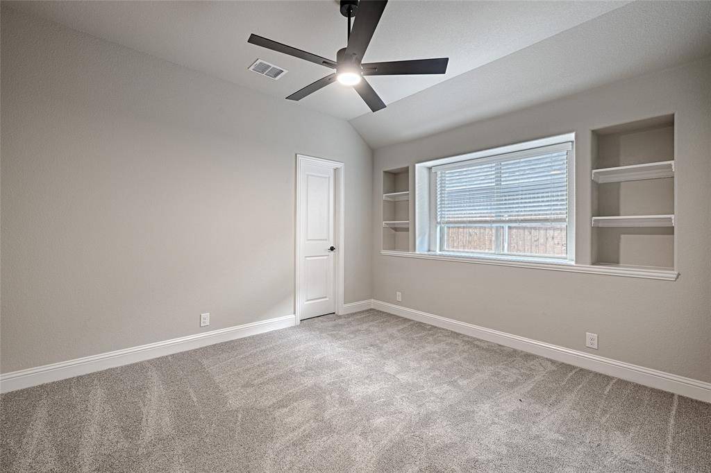 521 Livia Street, Burleson, TX 76028