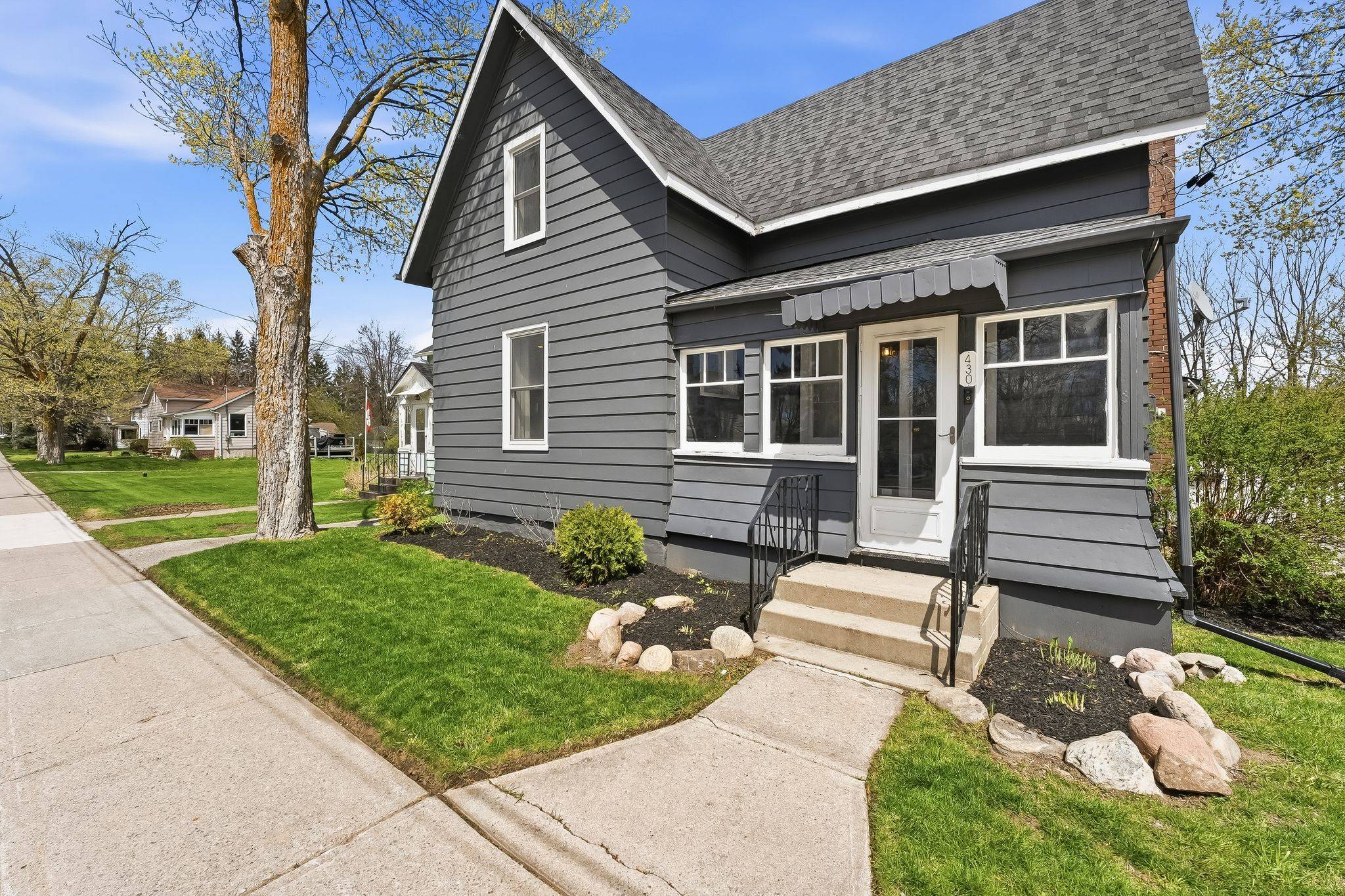 430 Eldon RD, Kawartha Lakes, ON K0M 2C0