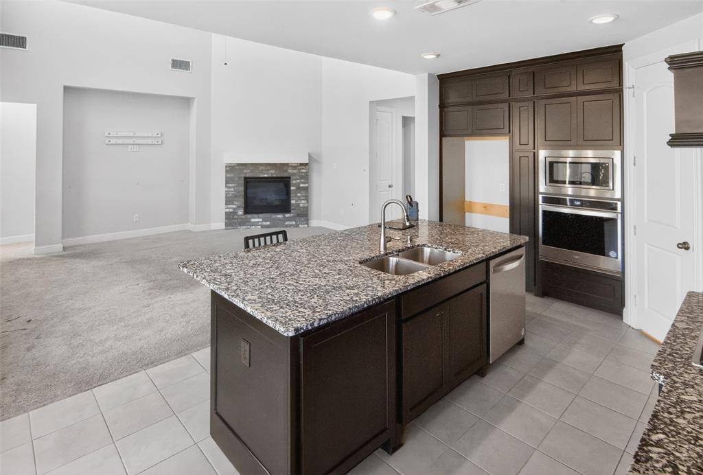 2604 Silver Leaf Drive, Northlake, TX 76226