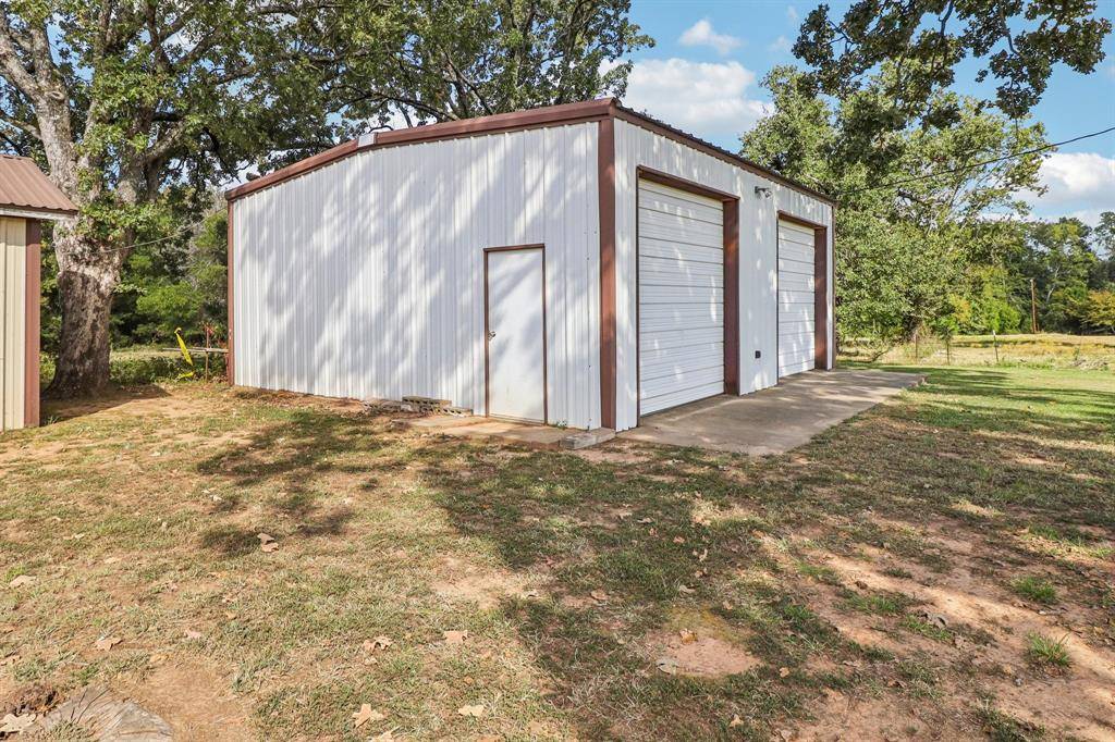1612 VZ County Road 2801, Mabank, TX 75147