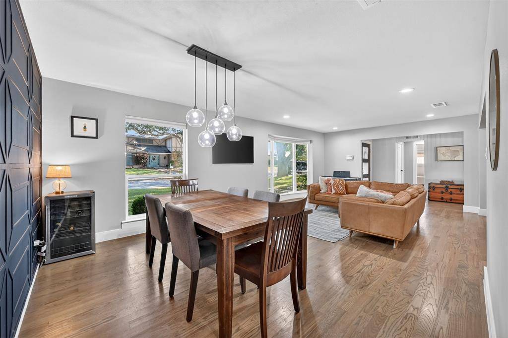 7230 Crooked Oak Drive, Dallas, TX 75248