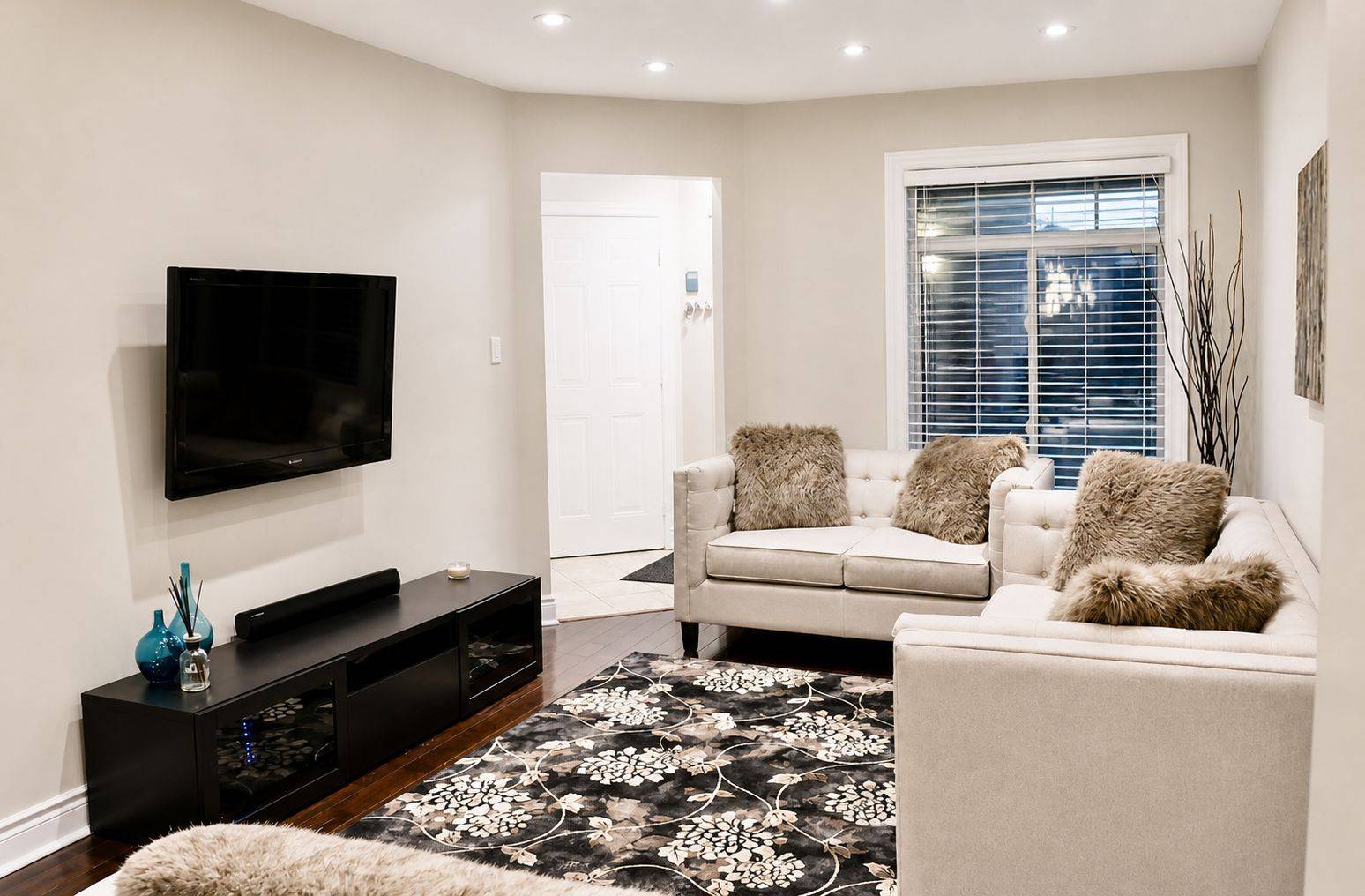 1383 Hazel Mccleary DR, Oakville, ON L6J 7B2