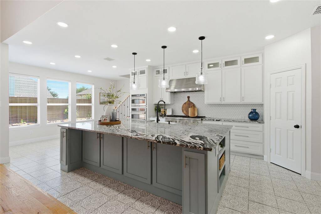 4133 Amhurst Drive, Highland Village, TX 75077