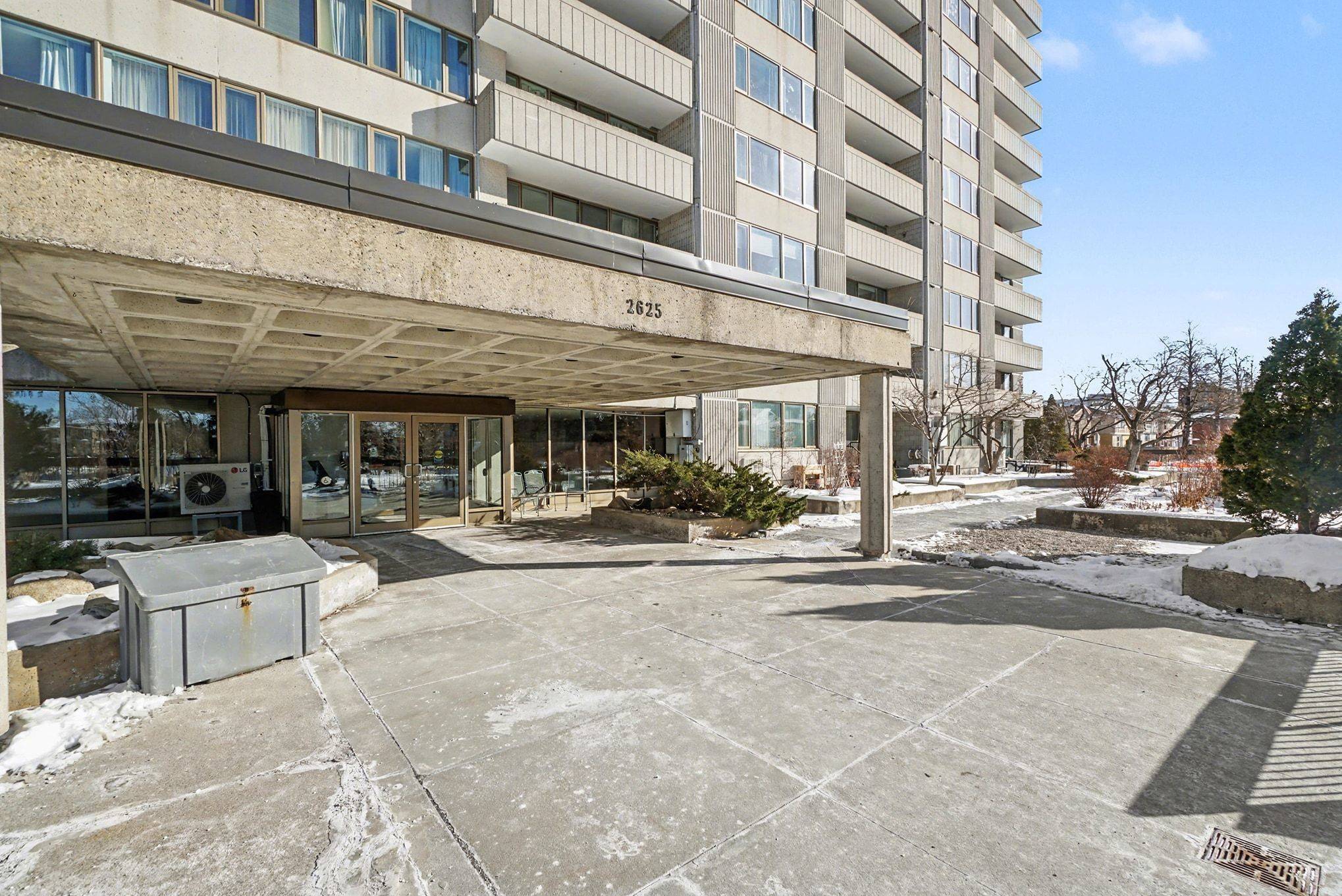 2625 Regina ST #803, Britannia - Lincoln Heights And Area, ON K2B 5W8