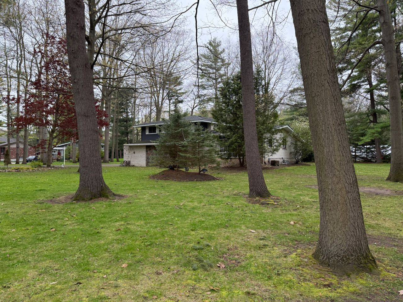 10103 Jane ST, Lambton Shores, ON N0M 1T0