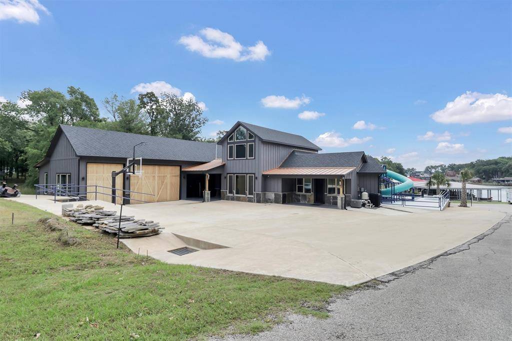 5000 Esquire Estates Road, Mabank, TX 75156