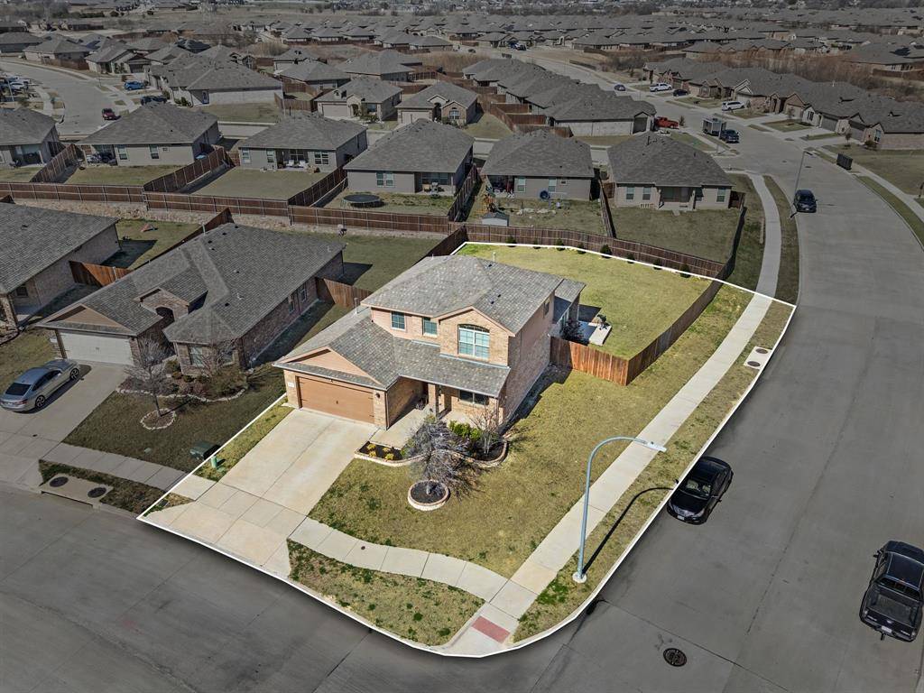 8461 Comanche Springs Drive, Fort Worth, TX 76131