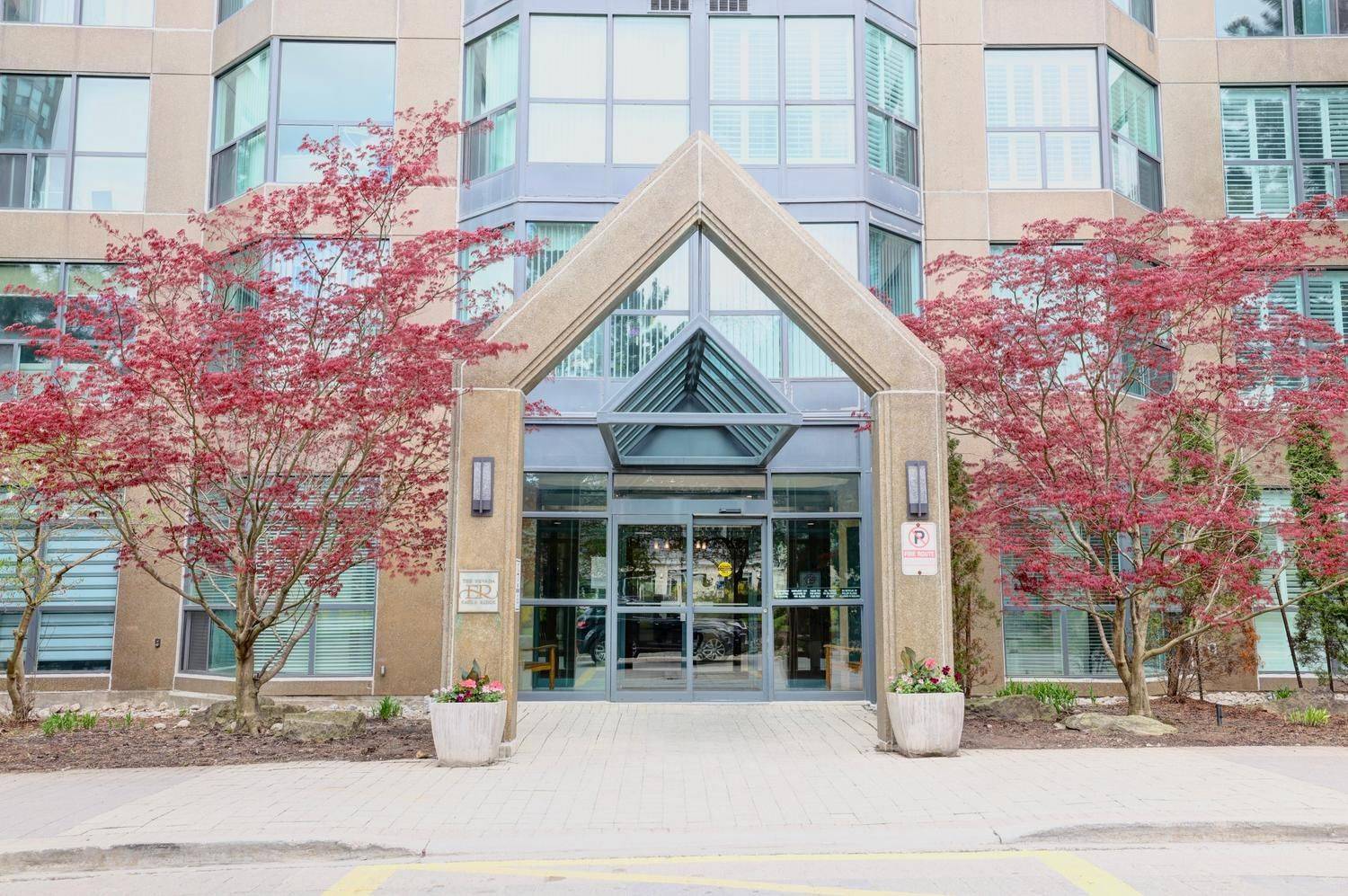2177 Burnhamthorpe RD W #1403, Mississauga, ON L5L 5P9