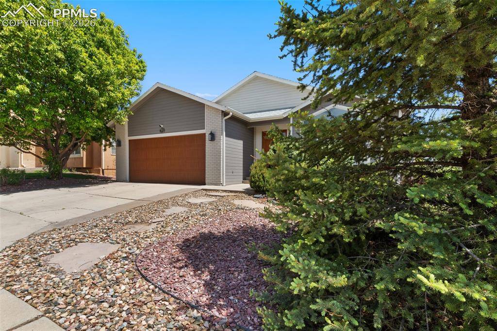 427 Millstream TER, Colorado Springs, CO 80905
