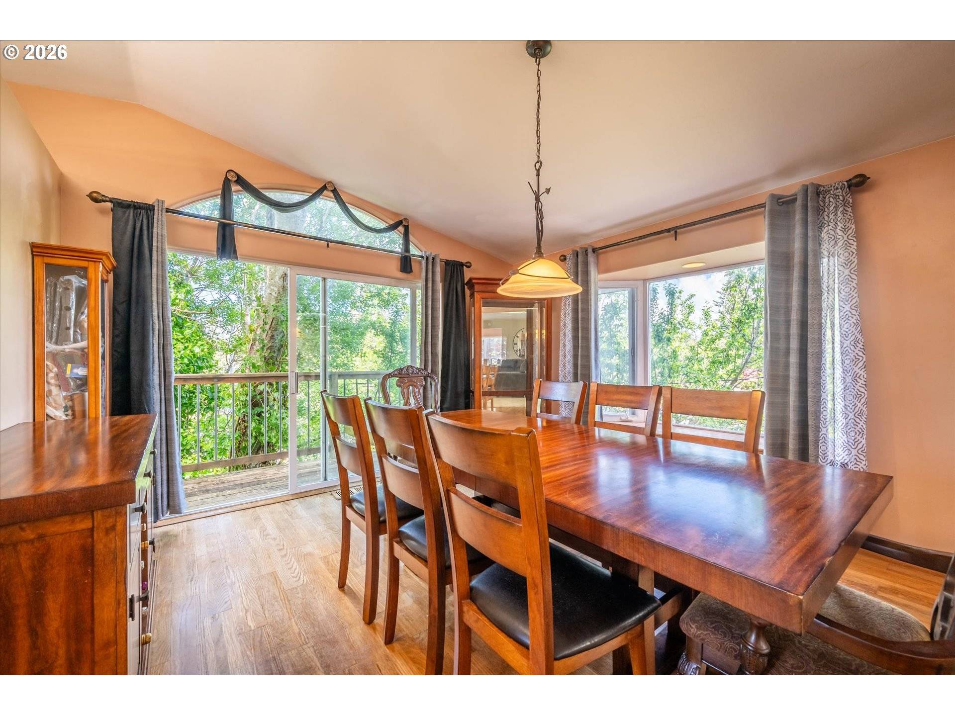 1750 LINCOLN RD, Coos Bay, OR 97420
