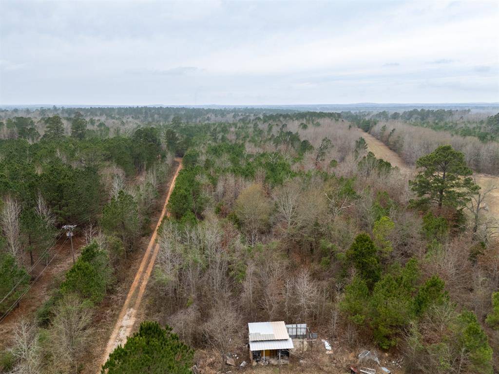 6052 Blocker Road, Marshall, TX 75672