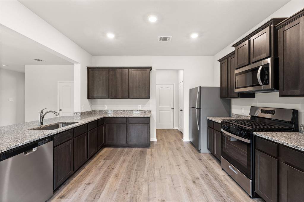 1547 William Wallace Street, Crandall, TX 75114