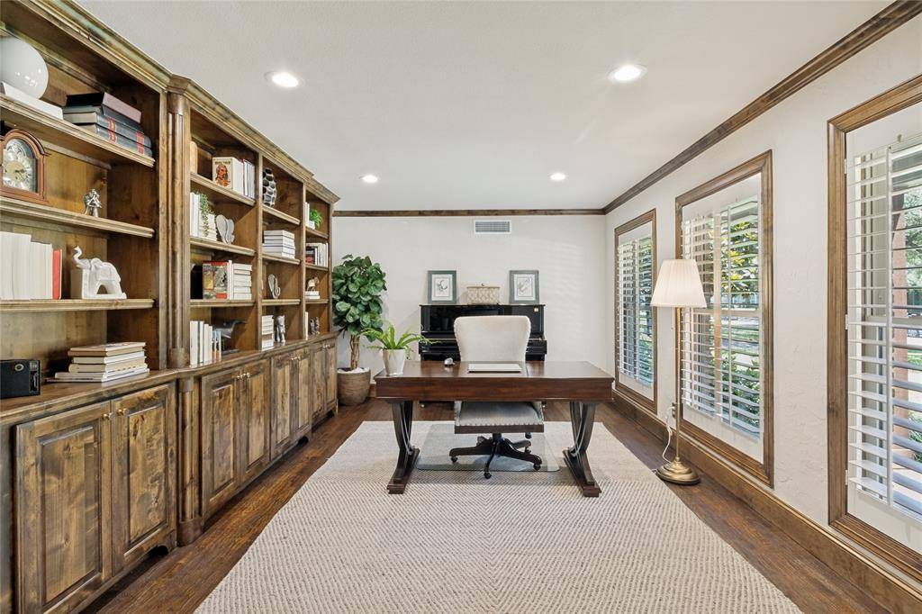 4429 Goodfellow Drive, Dallas, TX 75229