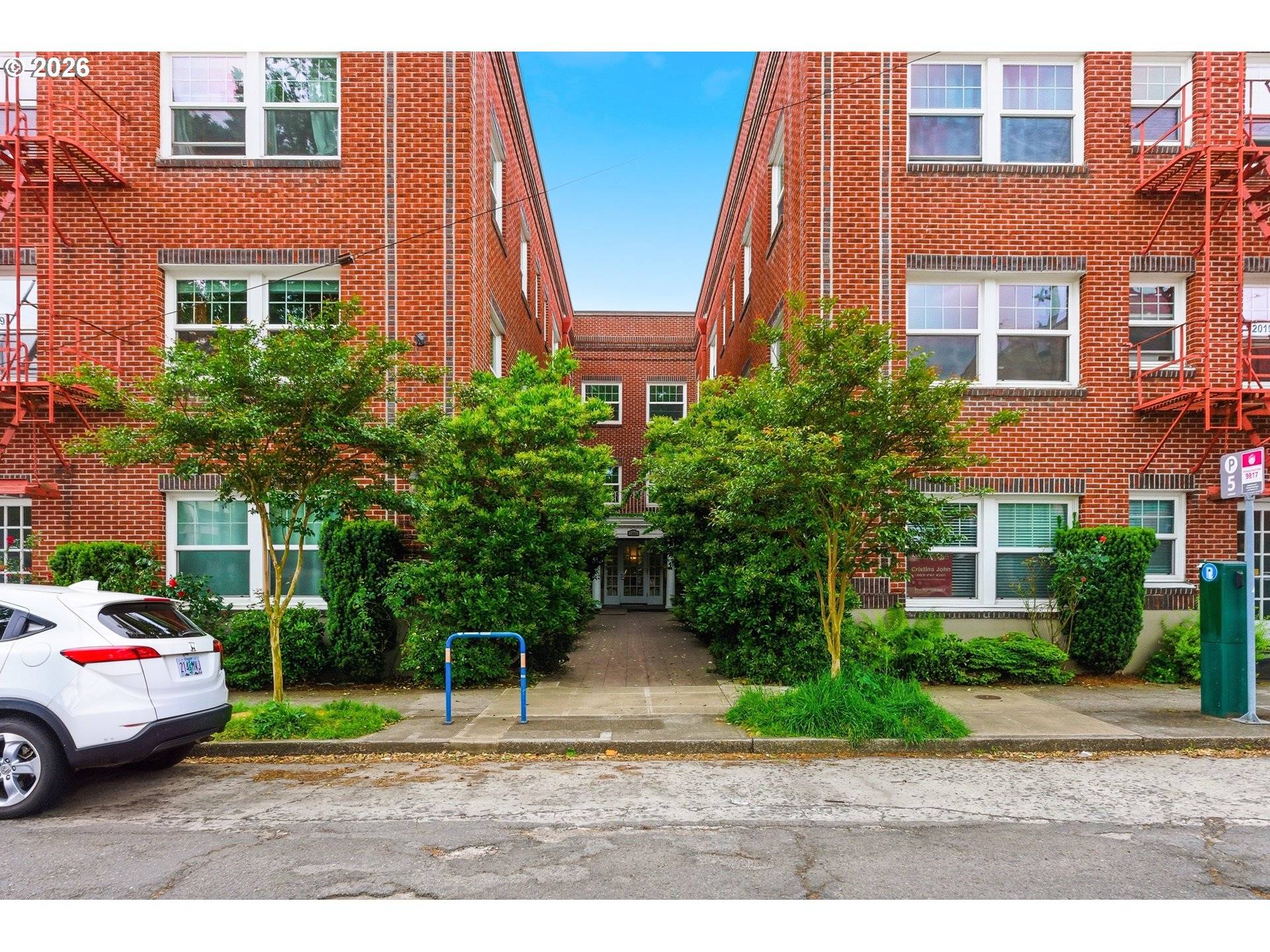 1509 NE 10TH AVE #304, Portland, OR 97232
