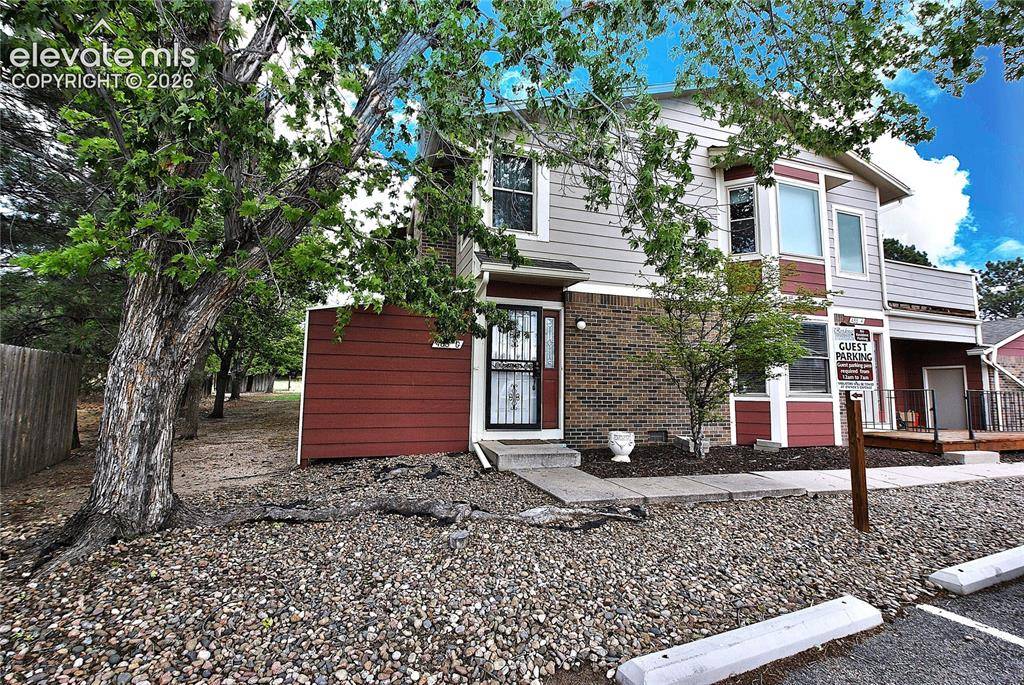 488 W Rockrimmon BLVD #G, Colorado Springs, CO 80919