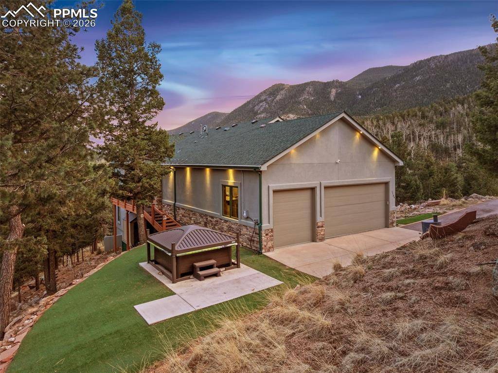 6104 Coffee Pot RD, Manitou Springs, CO 80829