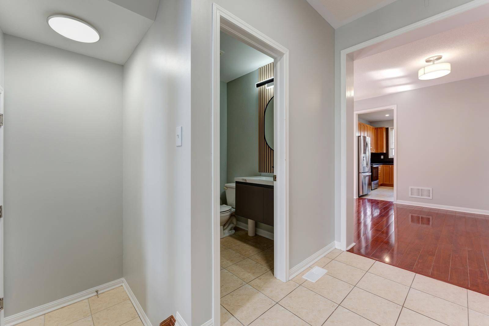 22 Birch Tree TRL, Brampton, ON L6P 3M8