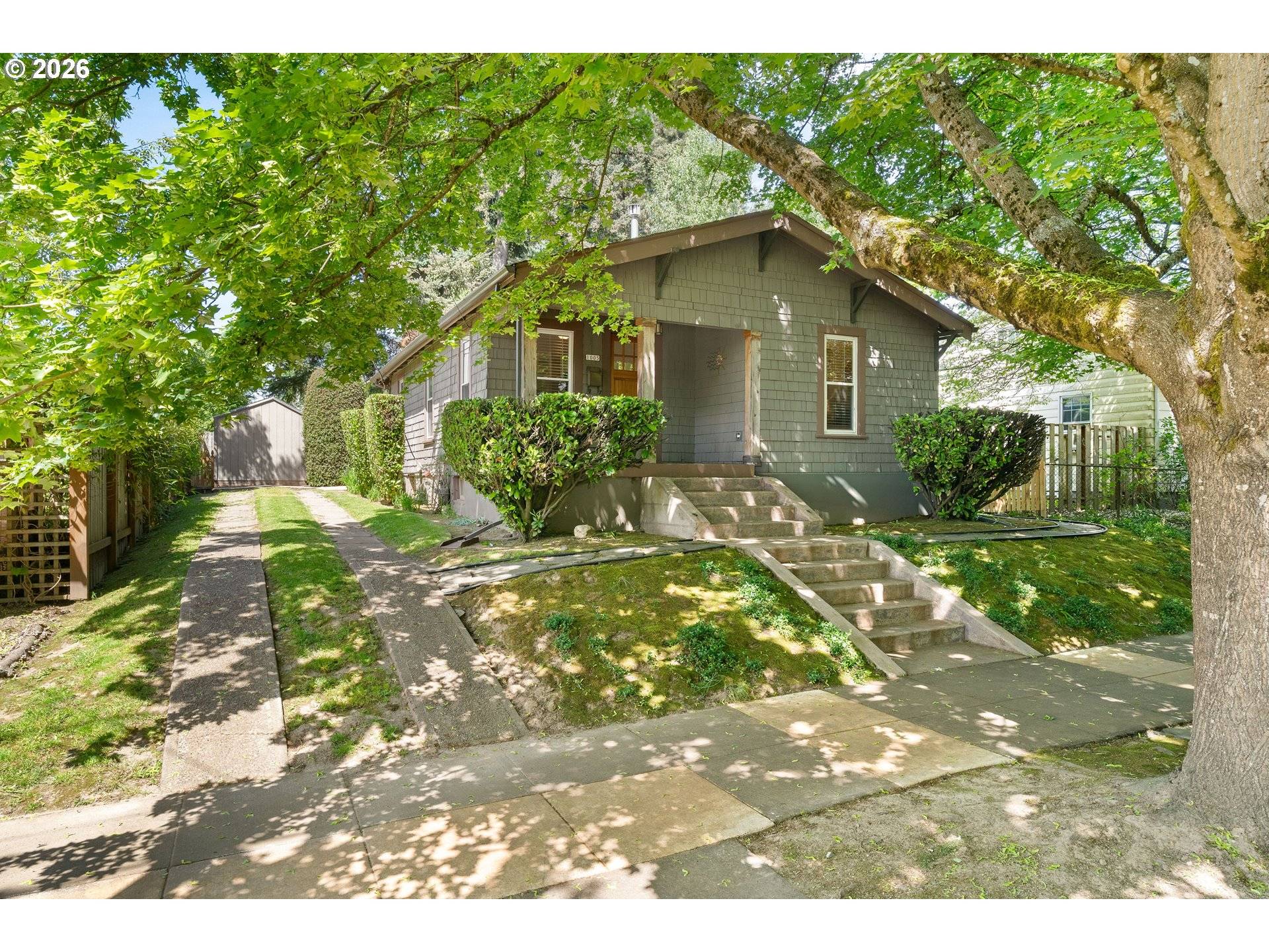 1005 SE TENINO ST, Portland, OR 97202