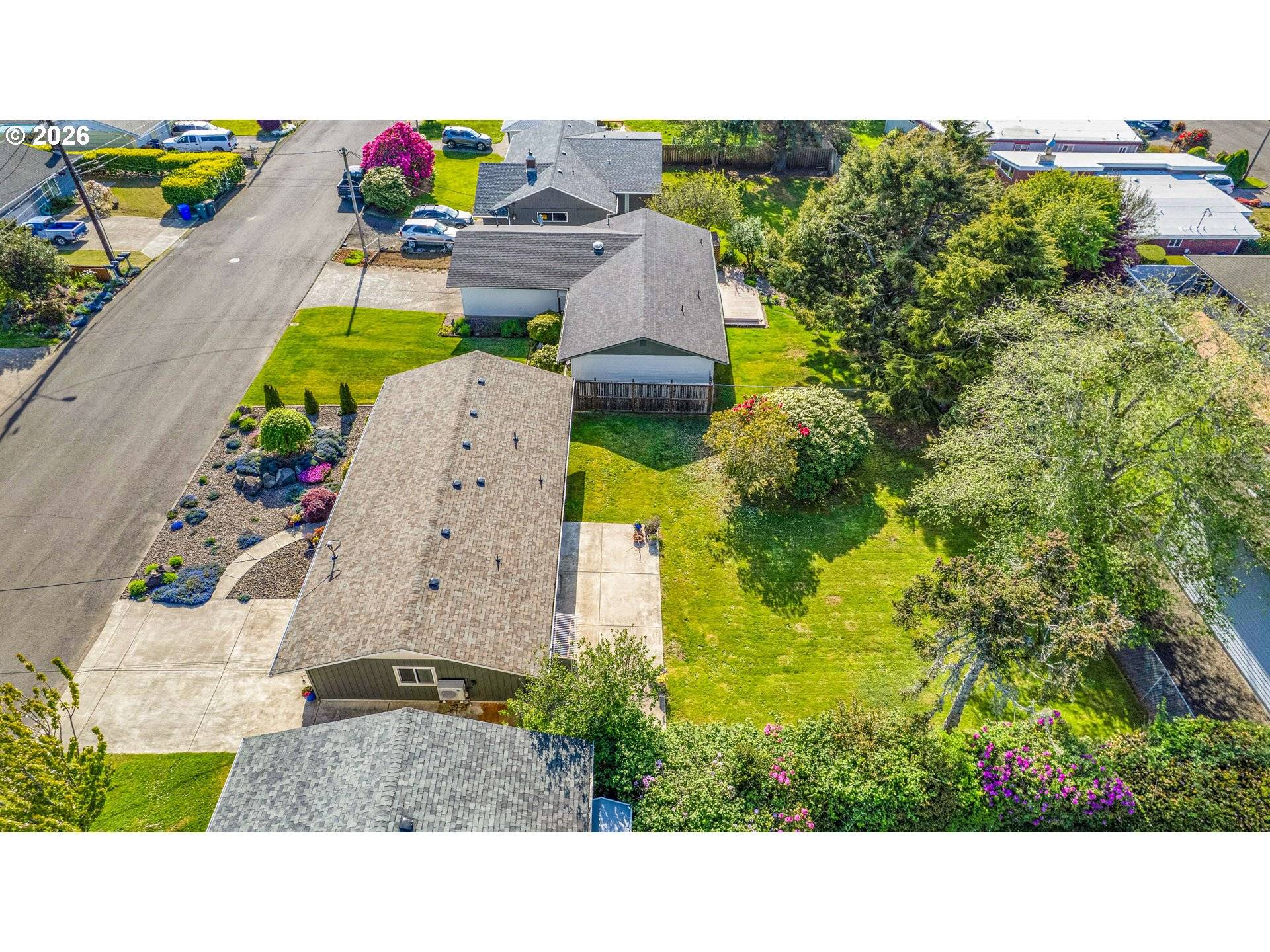 338 NE San-Bay-O CIR, Newport, OR 97365