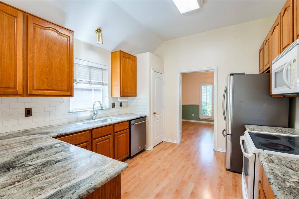 5919 Willow Wood Lane, Dallas, TX 75252