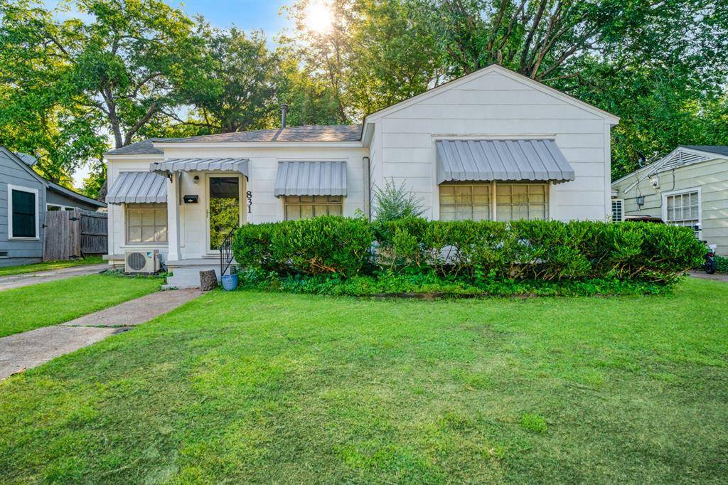 831 18th Street SE, Paris, TX 75460