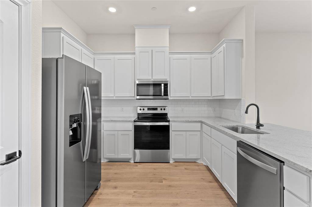 754 Carson Lane, Pilot Point, TX 76258
