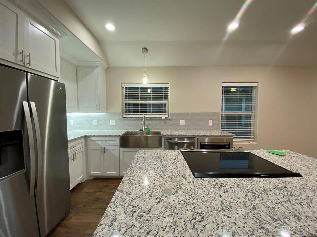 804 N Broughton Street #804, Sherman, TX 75090