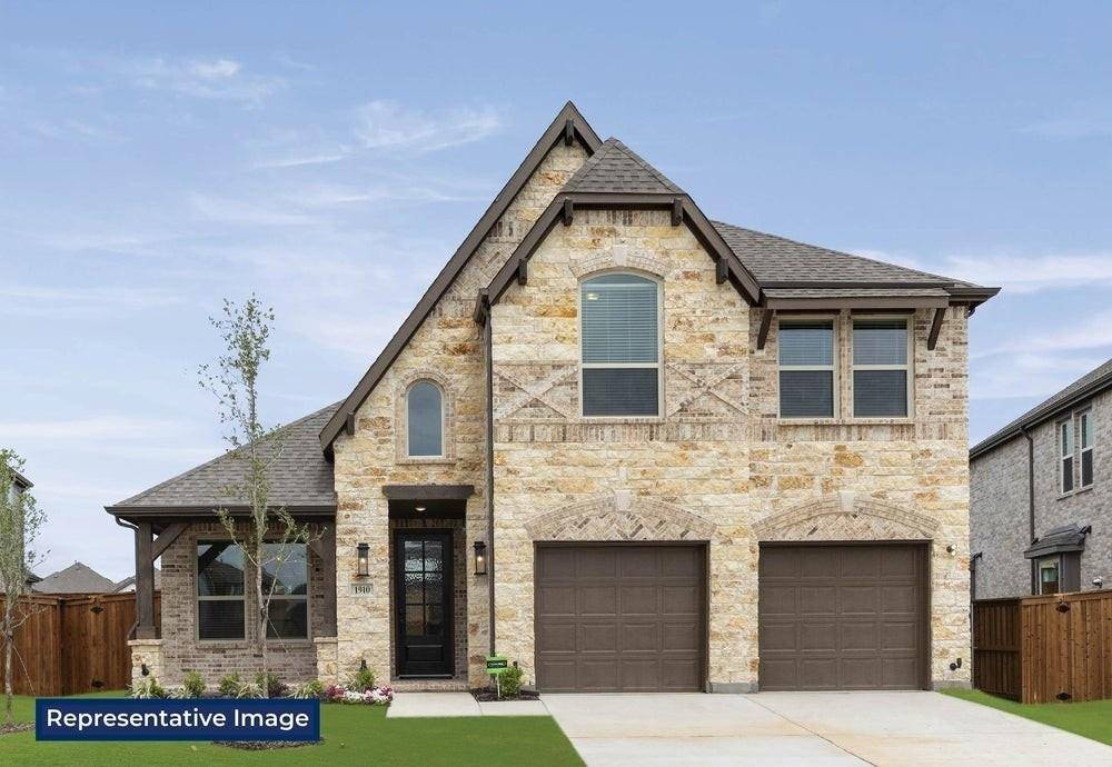 513 Pond Springs Drive, Desoto, TX 75115