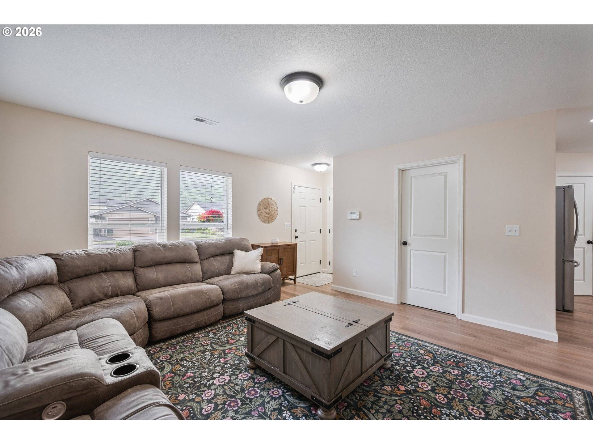 135 HALEY DR, Longview, WA 98632