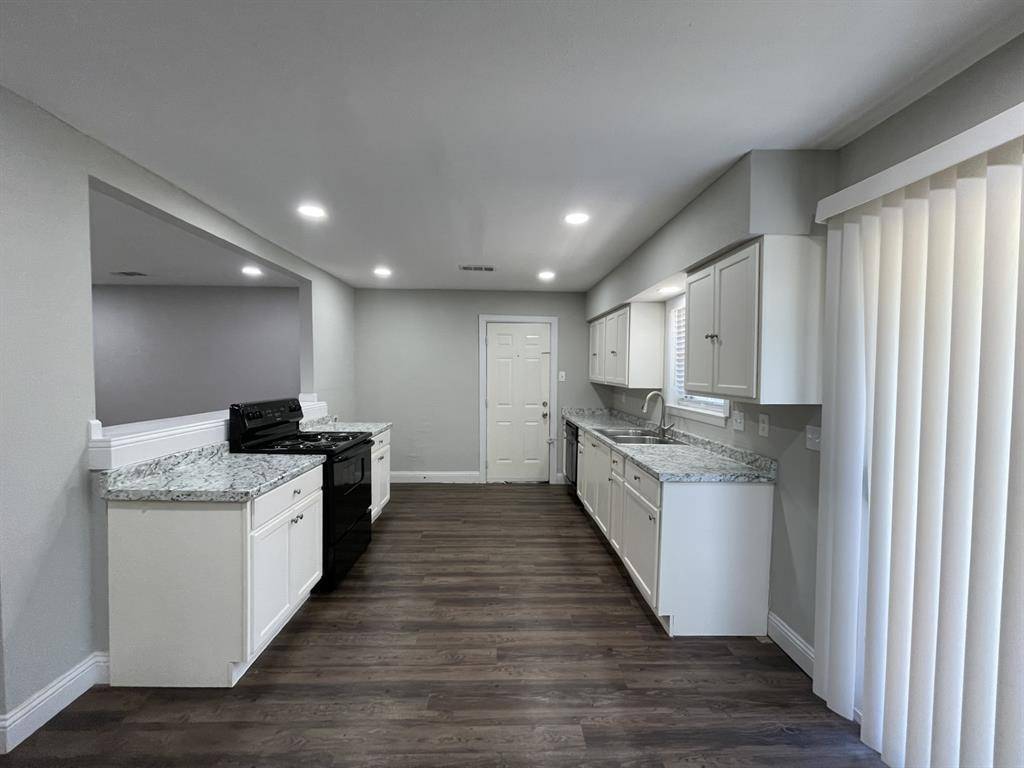 4828 Grove Street, North Richland Hills, TX 76180