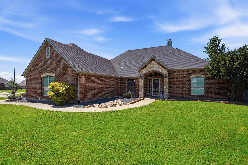 2900 Aston Meadows Drive, Haslet, TX 76052