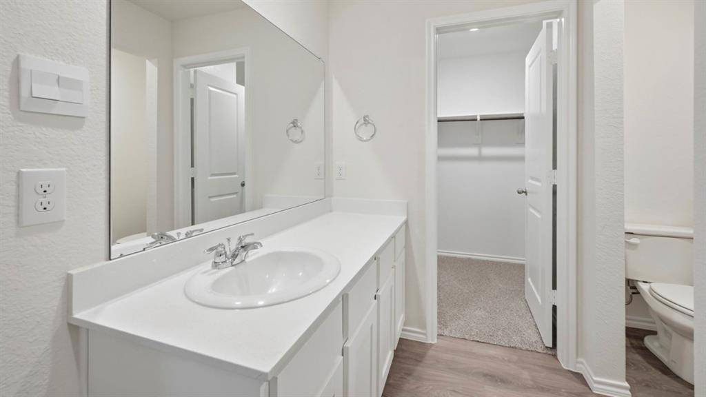 151 Dry Creek Lane, Canton, TX 75103