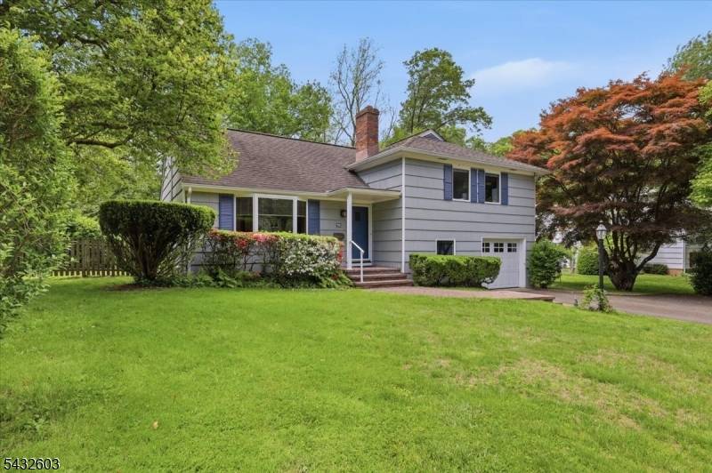 98 Grover Ave, Princeton Twp., NJ 08540