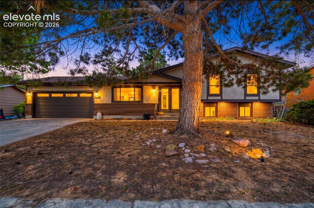 3145 Lovely WAY, Colorado Springs, CO 80917