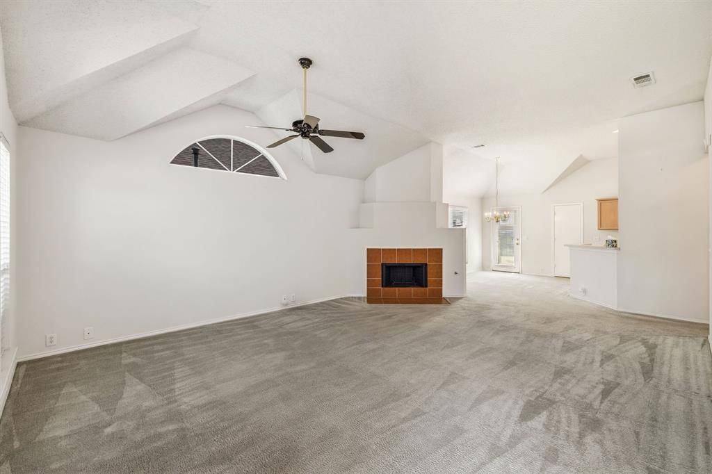 702 Lake Bridge Drive, Lake Dallas, TX 75065