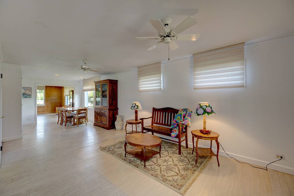 875 AINAKO AVE, Hilo, HI 96720