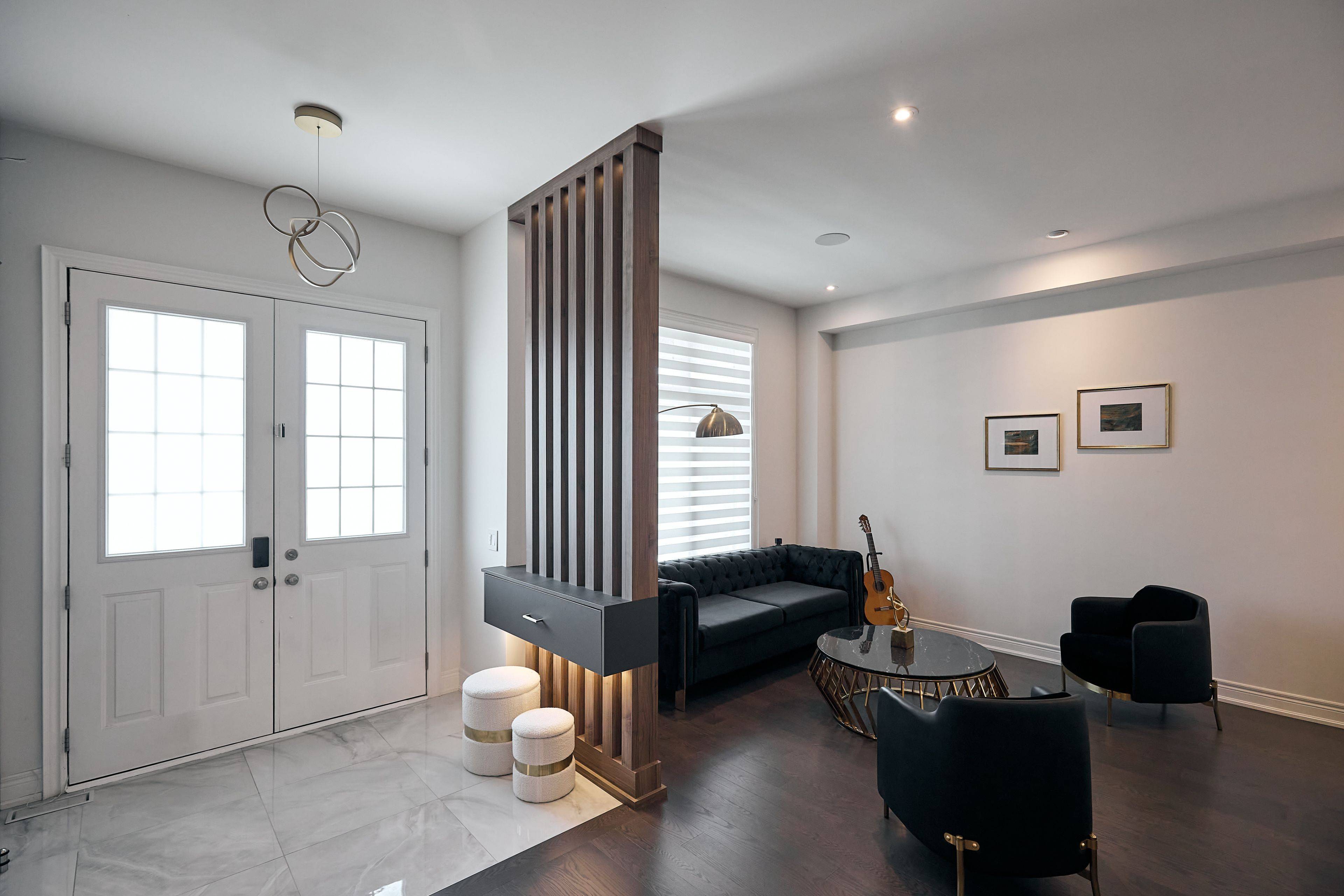 296 Ben Sinclair AVE, East Gwillimbury, ON L9N 0Z1