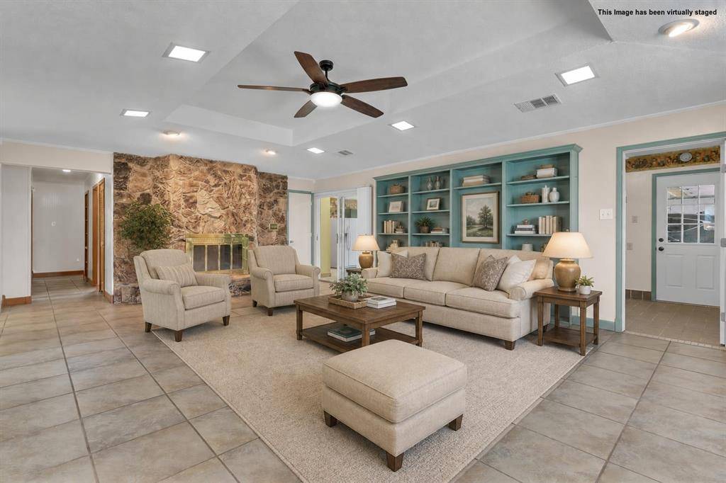 1900 S Duncanville Road, Ovilla, TX 75154