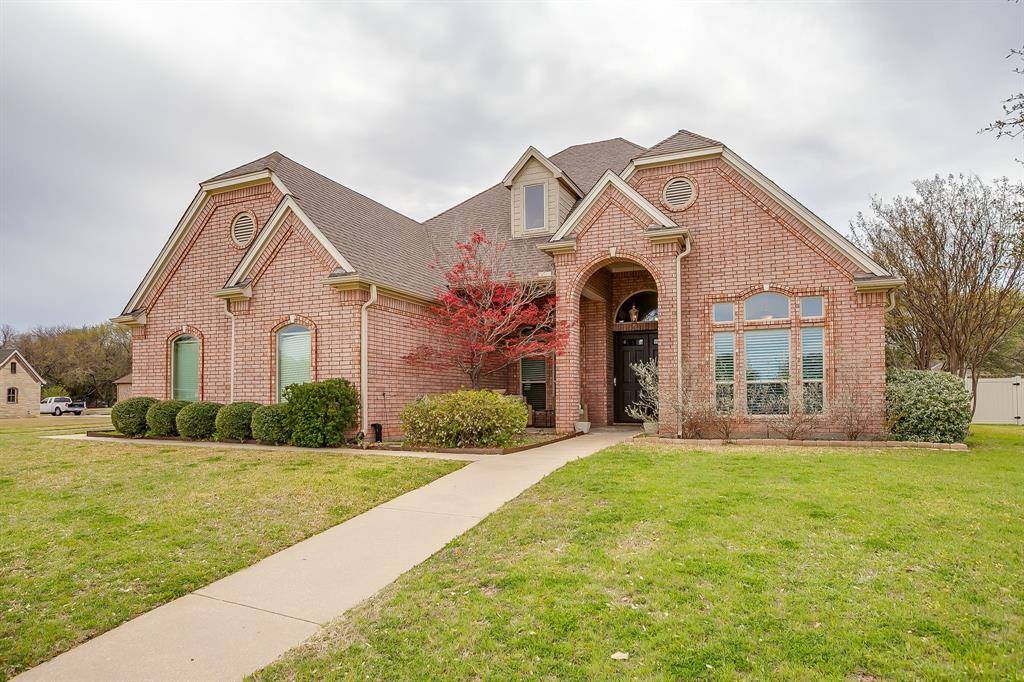 2210 Riverwood Drive, Weatherford, TX 76087